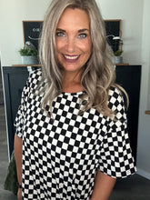 Load image into Gallery viewer, Checkered Print Side Slits Top-Plus Size