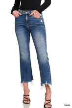Load image into Gallery viewer, Kick Crop Jeans
