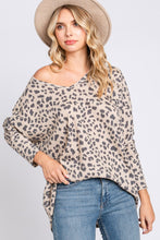 Load image into Gallery viewer, Waffle Leopard Top
