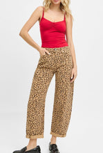 Load image into Gallery viewer, Risen Leopard Barrel Jeans-Camel
