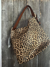 Load image into Gallery viewer, Leopard 2 in 1 Hobo Handbag
