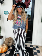 Load image into Gallery viewer, Vertical Stripe Pants
