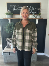 Load image into Gallery viewer, Corduroy Shirket-Army Green
