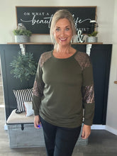 Load image into Gallery viewer, Holiday Top-Army Green
