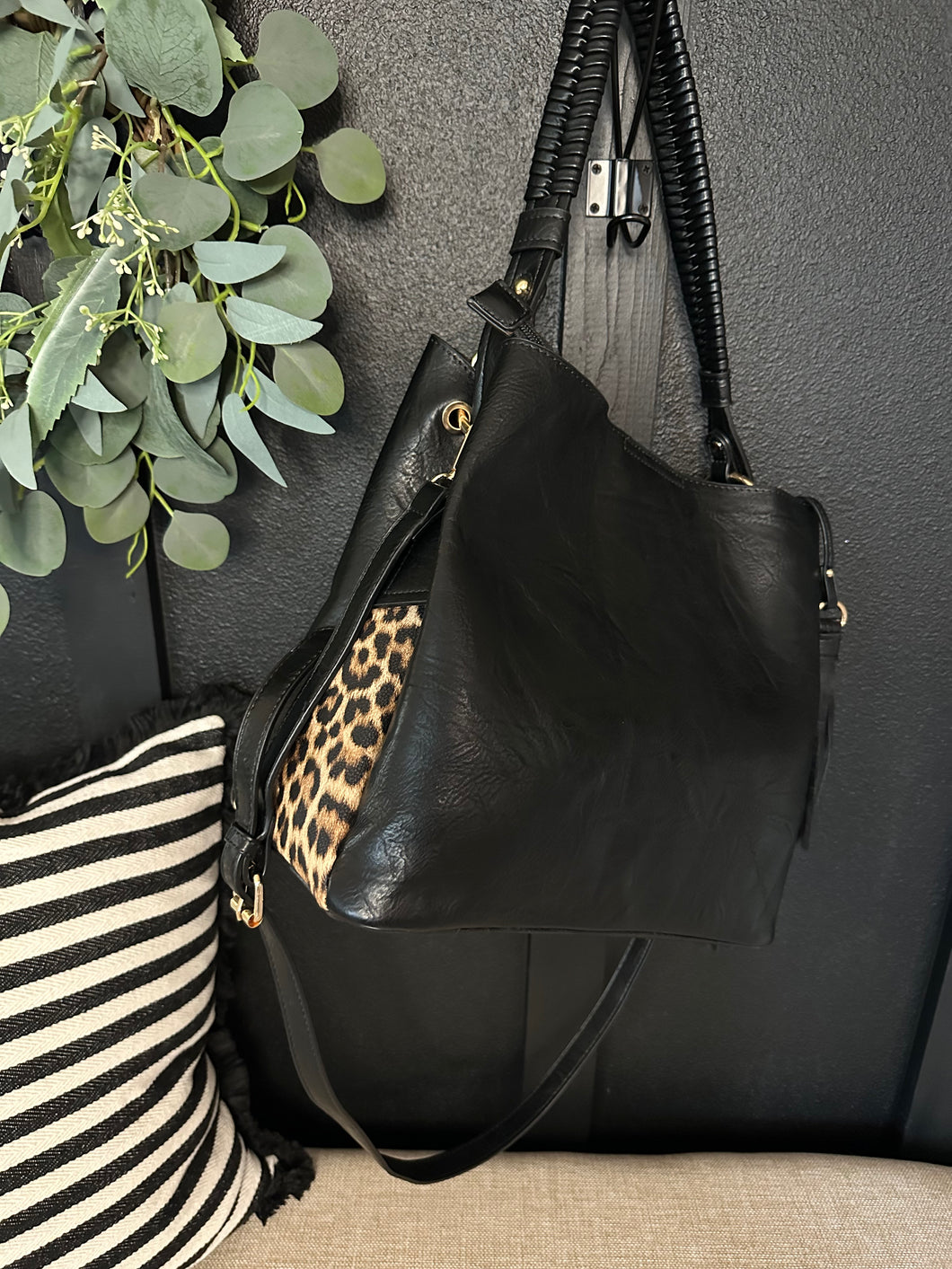 Animal Print Hobo Bag – Stylish Leopard Print Shoulder Handbag