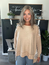 Load image into Gallery viewer, Uneven Hem Color Block Top-Taupe
