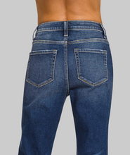 Load image into Gallery viewer, The Cuffed Edit Denim-Dark
