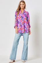Load image into Gallery viewer, Magenta Diamonds 3/4 Sleeve Top
